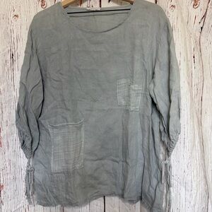 Italian Linen Gray Long Sleeve Top with Pockets
